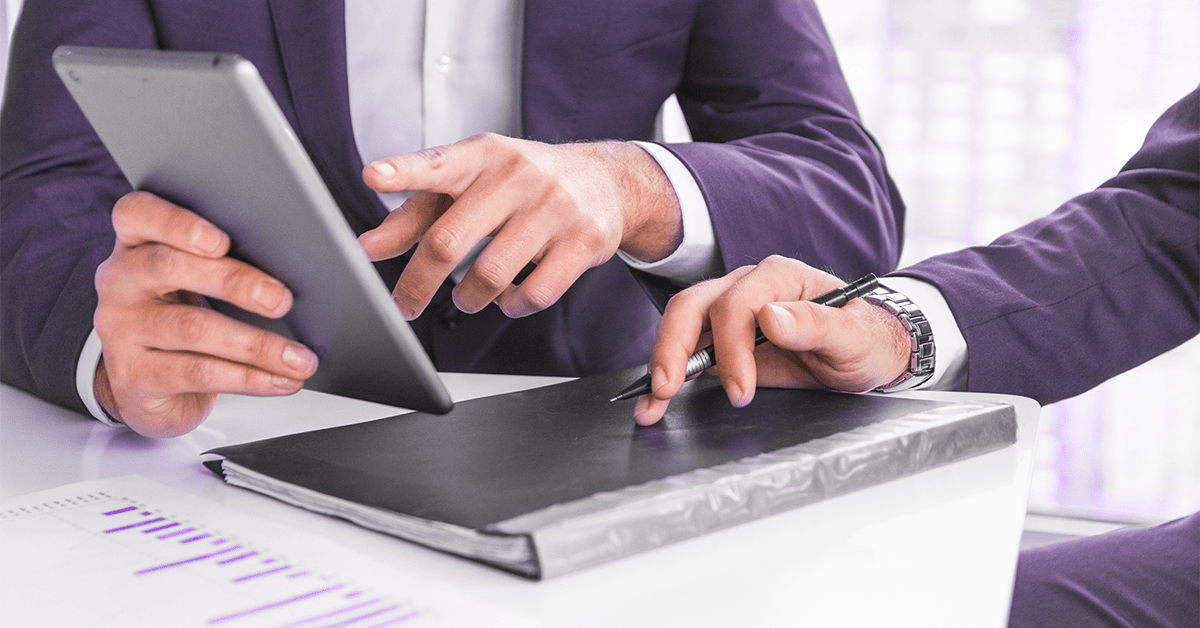 Digital vs. Traditional Contracts: Key Differences Explained 